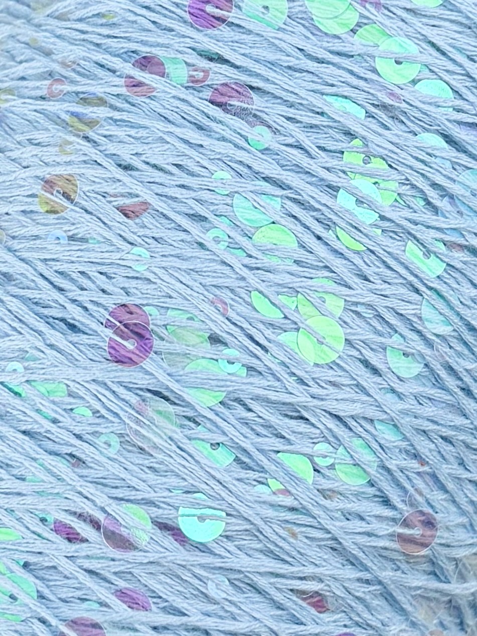 Art. Brillante 260 m / 100 g – cotone con maxi paillettes col. Azzurro chiaro